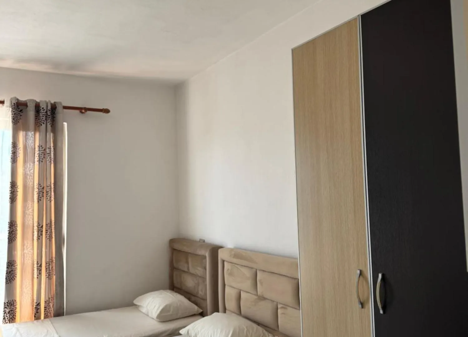Guesthouse Cami Дуррес 0*,  Албания