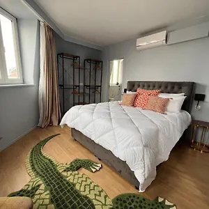  Hotel La Piece Belgia